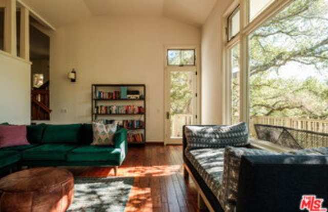 21717 Encina Road Gallery 3