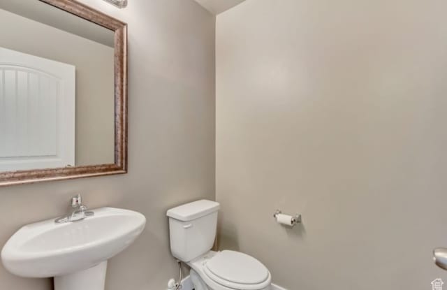5252 West Armada Way photos photos