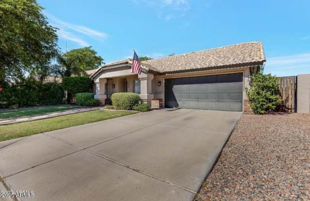 725 S Cheri Lynn Drive photos photos