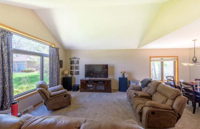 5999 Highview Place Gallery 3