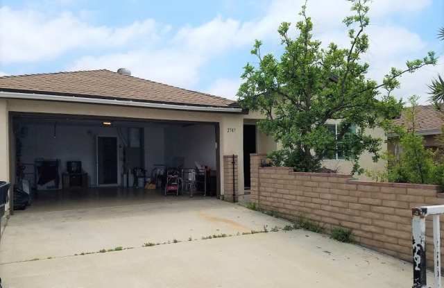 2747 Dalisay St Gallery 2