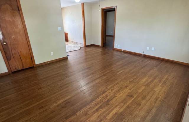 2 Bedroom, 1 Bathroom House Gallery 3