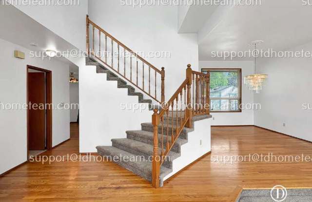 1447 33rd St SE Gallery 4