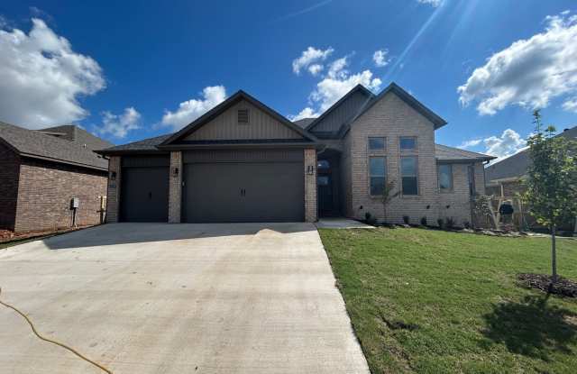 Brand New 4 bed 2.5 bath Modern Build in Pea Ridge - 2312 Salmon Street, Pea Ridge, AR 72751