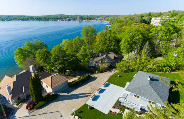 915 Marianne Ter - 915 Marianne Terrace, Lake Geneva, WI 53147