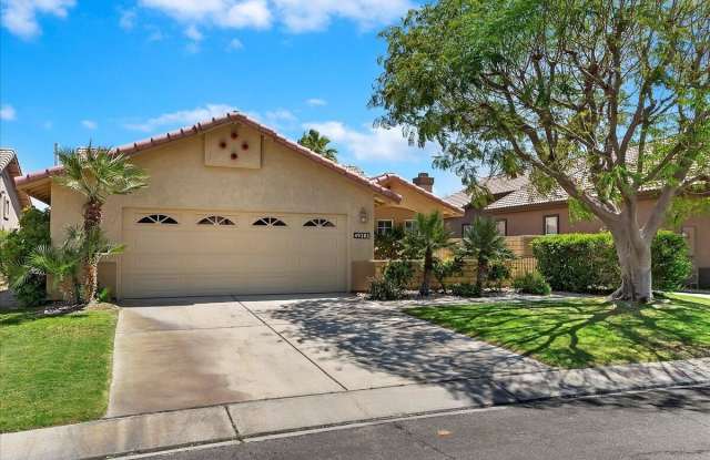 49382 Wayne Street photos photos