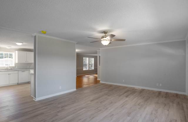 1108 Spiers Cir Gallery 2