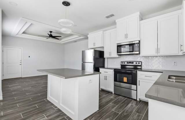2904 S Links Drive - 1 Gallery 4