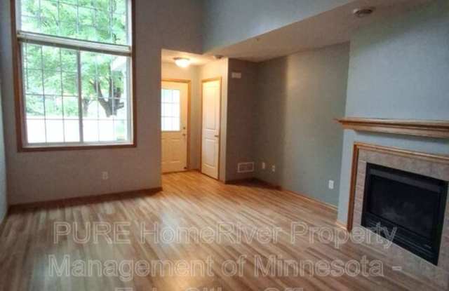 393 Ojibway Path Gallery 3