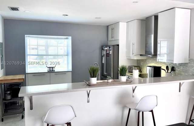 13700 SW 149th Cir Ln Gallery 4