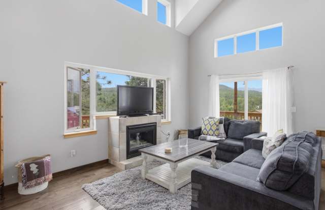 117 Spruce Trail Gallery 3