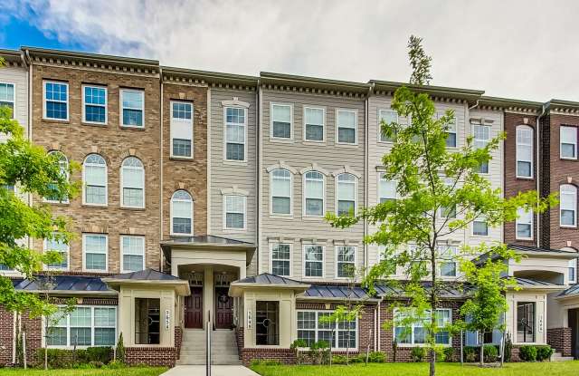 Stunning 3 bedroom, 2.5 bath townhome in the heart of Seabrook, Maryland! - 5648 Lanteen Street, Lanham, MD 20706