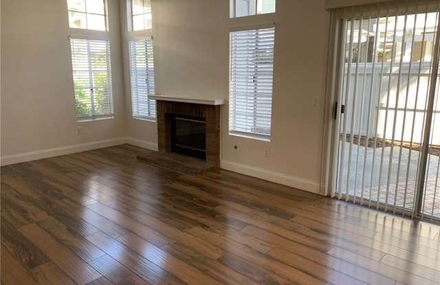 2261 Hawthorne Place Gallery 4