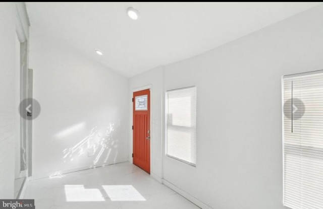 1615 W ERIE AVENUE photos photos