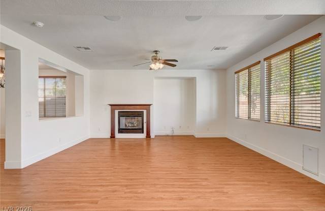 6820 Rolling Boulder Street Gallery 4