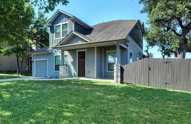 3421 Blumie Street photos photos