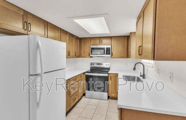 1893 W 800 N - 1893 West 800 North Street, Pleasant Grove, UT 84062