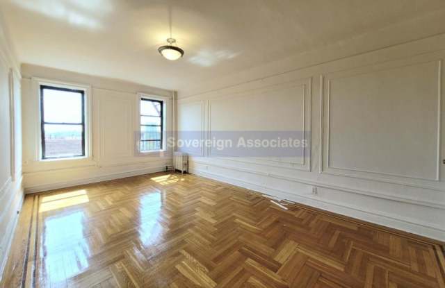 640 Fort Washington Avenue Gallery 3