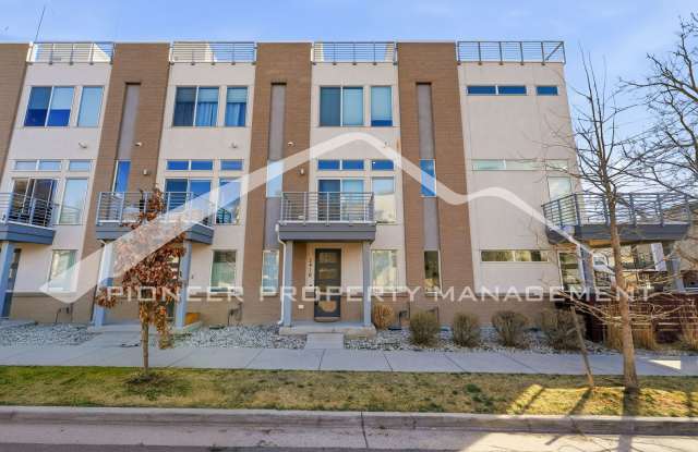 Townhome in the Highlands! photos photos