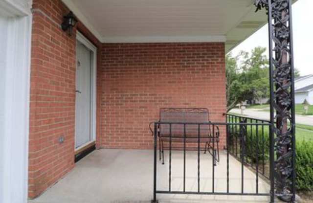 3089 Adirondack Ave Gallery 2