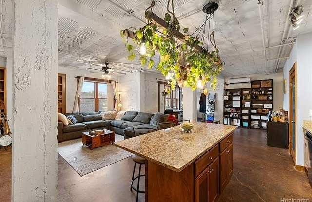 78 Watson Street Gallery 2