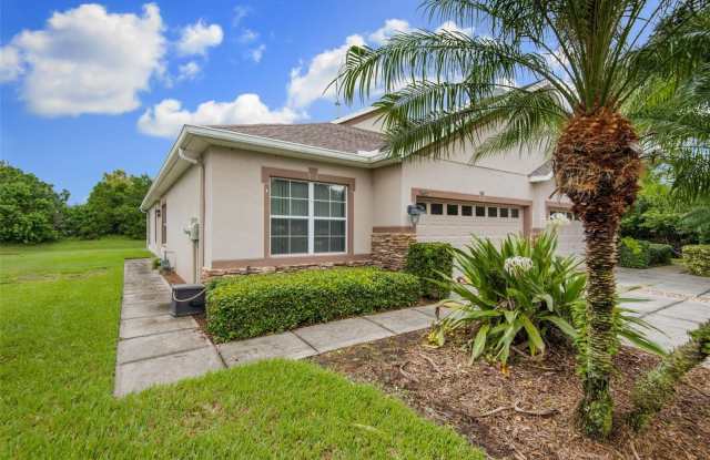 7402 SURREY WOOD LANE - 7402 Surrey Wood Lane, Apollo Beach, FL 33572