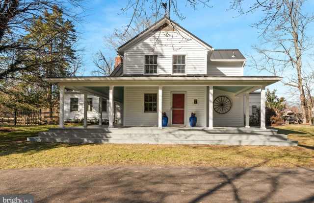 326 WALKER Road photos photos