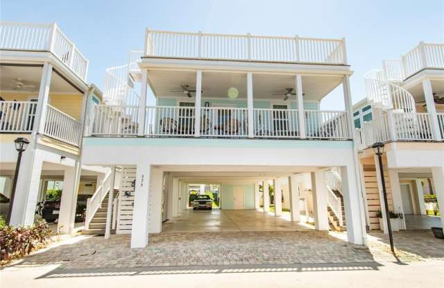 375 NE Wharf Way photos photos