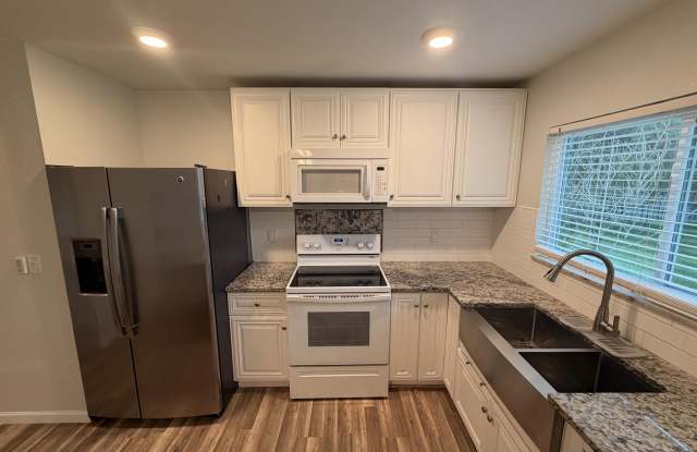 286 SW Kentwood Road photos photos 286 SW Kentwood Road photos photos