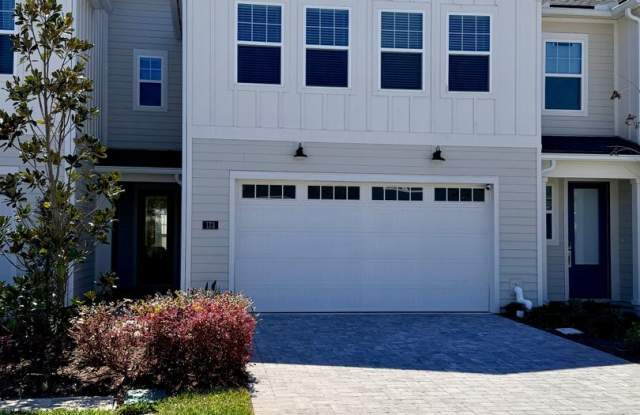Riverfront View 3BR/2.5BA Luxury Townhome Gallery 1