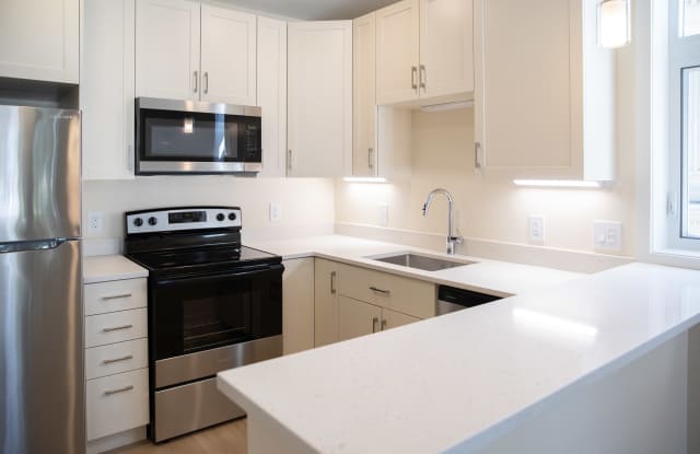 102 Westford St photos photos