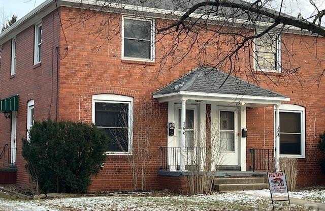 366 N McKenzie photos photos