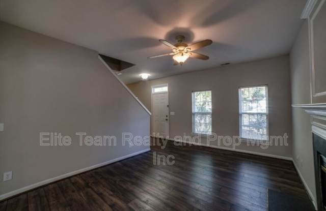 6434 Gatesville Ln Gallery 3