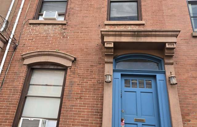 253 YORK ST photos photos