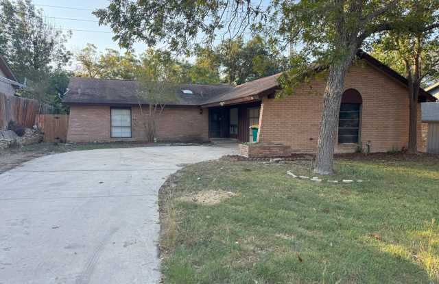 Welcome home to 12648 King Oaks! photos photos