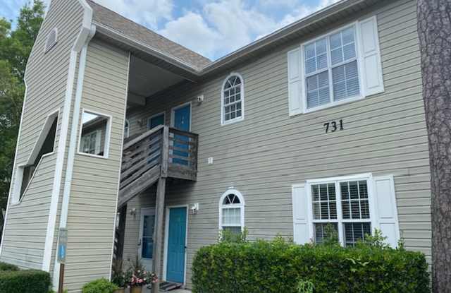 Hampton Place - Bragg Dr - 731 Bragg Drive, Wilmington, NC 28412