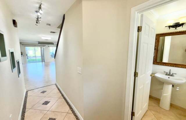 Kissimmee - 3 Bedroom, 2.5 Bathroom – $2,095.00 Gallery 3