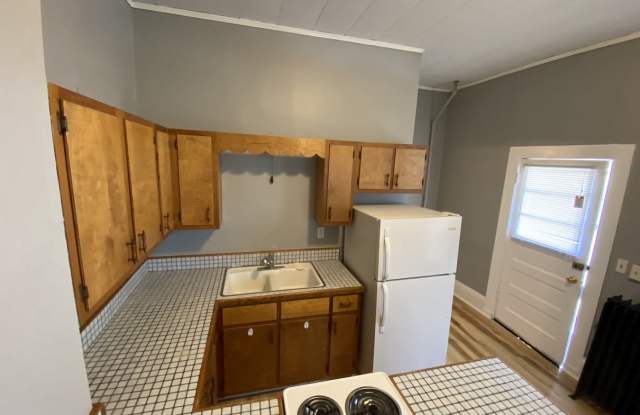 300 Steward Ave photos photos