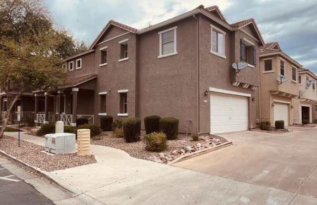 3818 East Santa Fe Lane Gallery 3