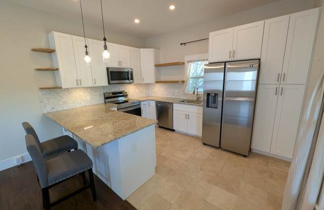 30 Woodrow Ave photos photos