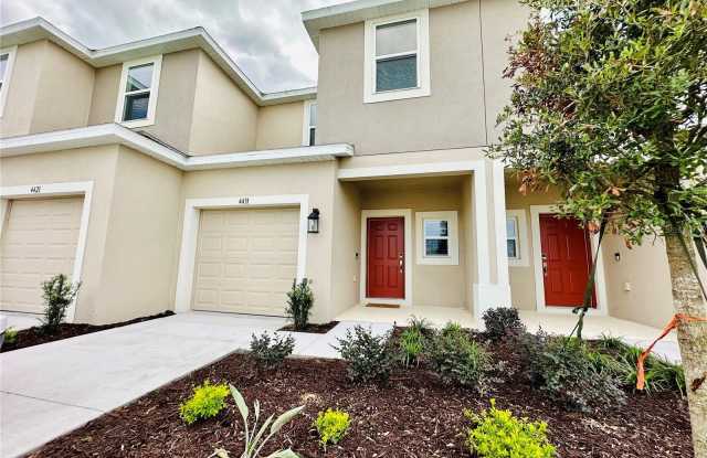 4431 ARLINGTON AVENUE - 4431 Arlington Avenue, St. Cloud, FL 34769