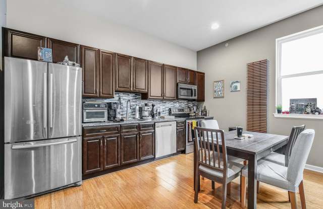 2422 FRANKFORD AVENUE photos photos