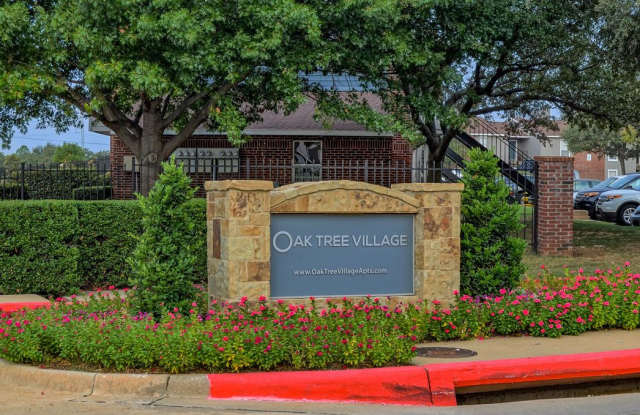Oak Tree Village photos photos