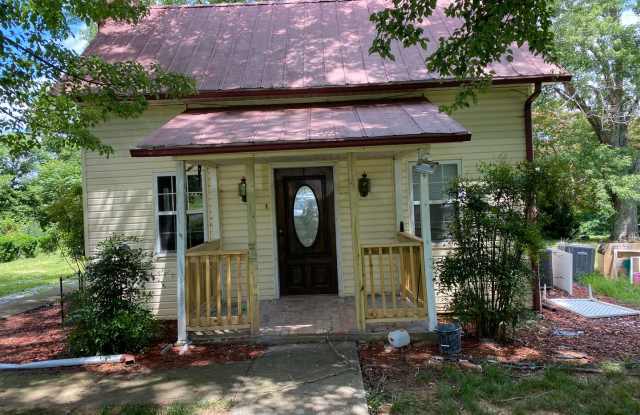 Quiet Country Living - 2BR / 2BA photos photos