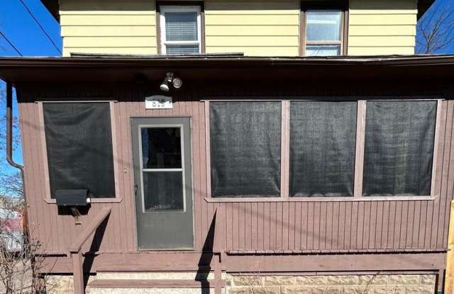 Spacious 4 Bedroom Home Near Viterbo & Downtown La Crosse – Available June 1, 2027 photos photos