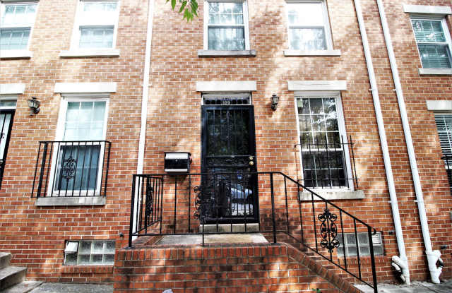 Beautiful 2bd/2ba Historic Butcher's Hill w/ CAC and W/D! --Available 7/15! photos photos Beautiful 2bd/2ba Historic Butcher's Hill w/ CAC and W/D! --Available 7/15! photos photos