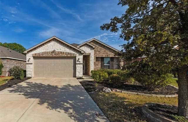 2904 Whispering Pine Boulevard photos photos