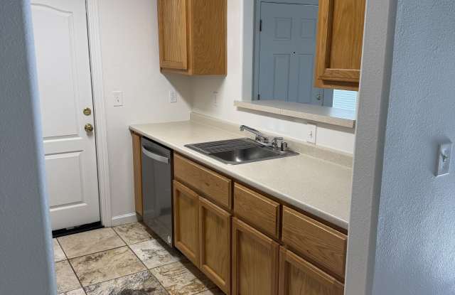 237 Melrose Ave photos photos