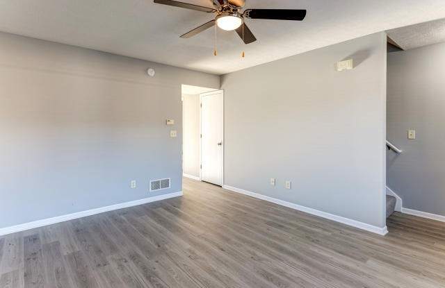 99 Glenview Dr Unit D12 Gallery 2