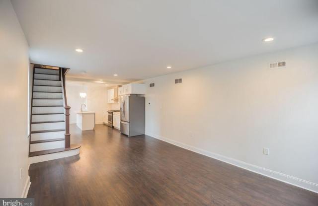 2468 JASPER STREET photos photos